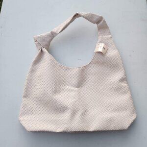 Ulta Beauty Knot Woven Shoulder Hobo Purse Tote Cream Beige Tote Bag NWT Weave